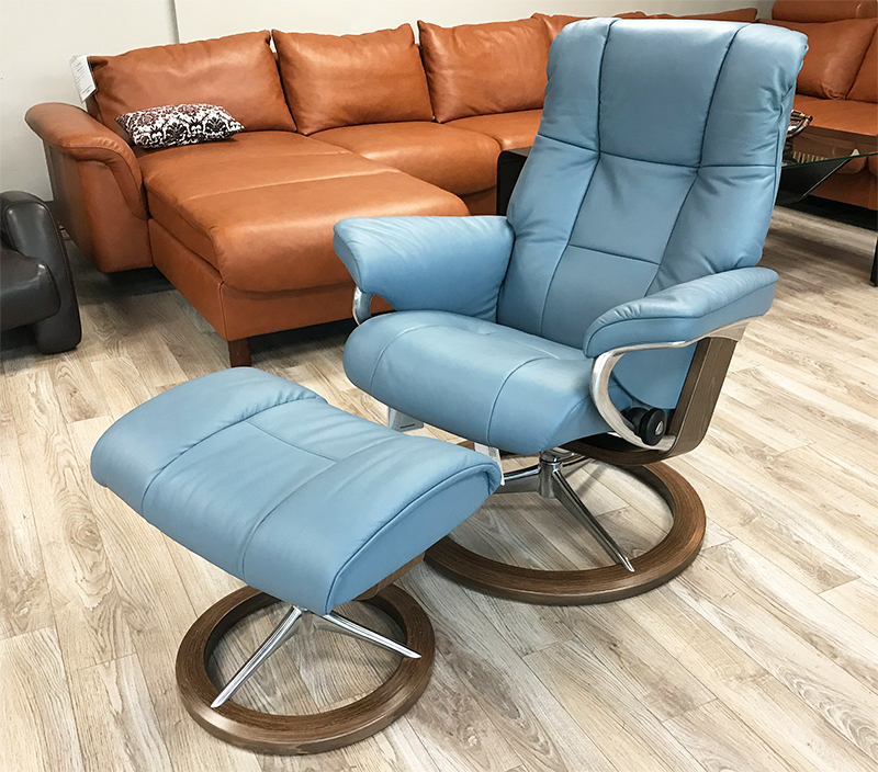 Stressless Mayfair Signature Base Paloma Sparrow Blue Leather Recliner Chair and Ottoman by Ekornes