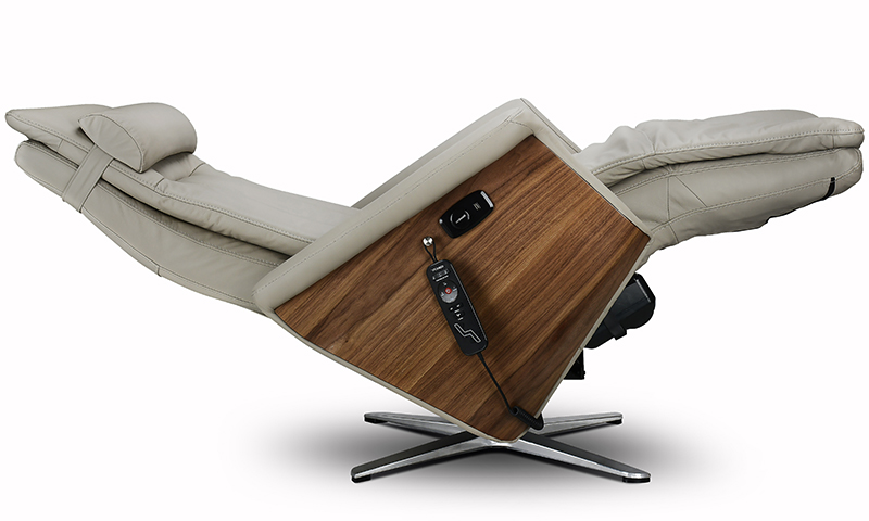 Svago Swivel SV-500 Leather Zero Anti Gravity Recliner Chair